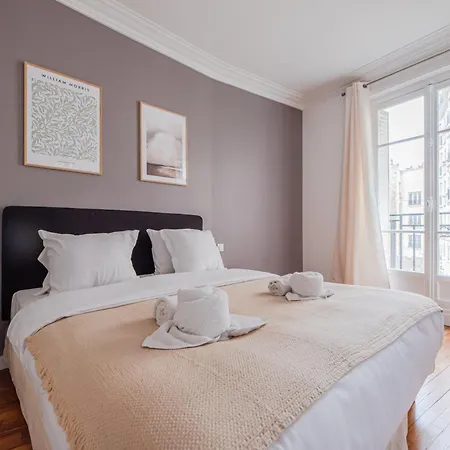 Flat In Near Sacre Coeur Apartment Paris