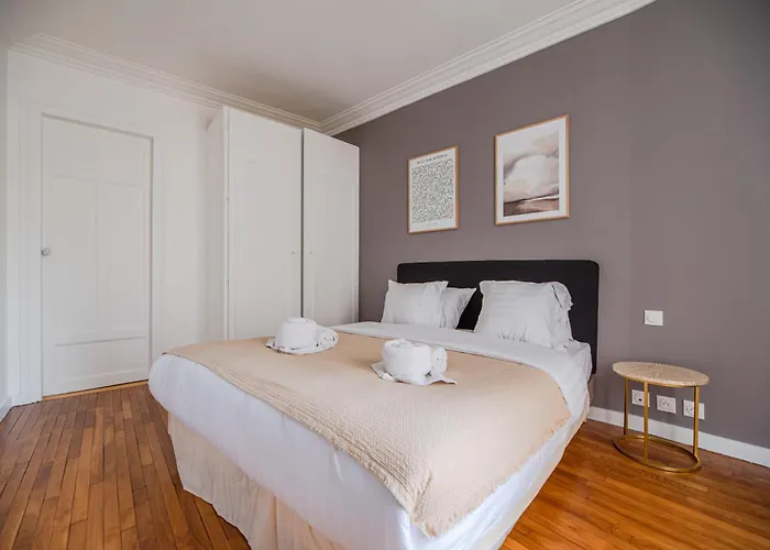 Apartment Flat In Near Sacre Coeur