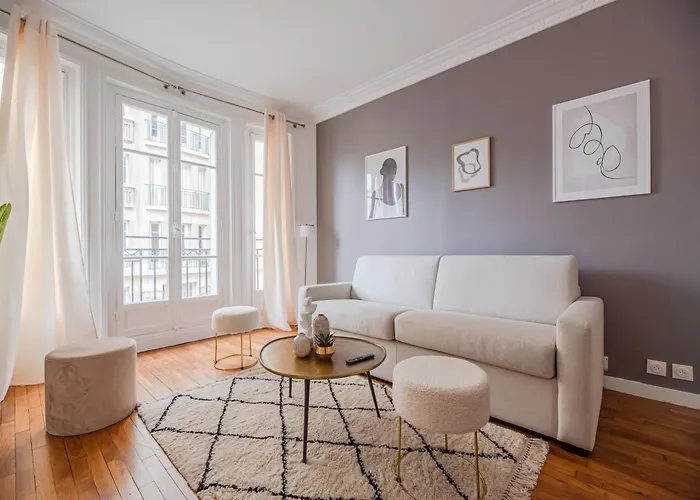 Apartment Flat In Near Sacre Coeur Paris